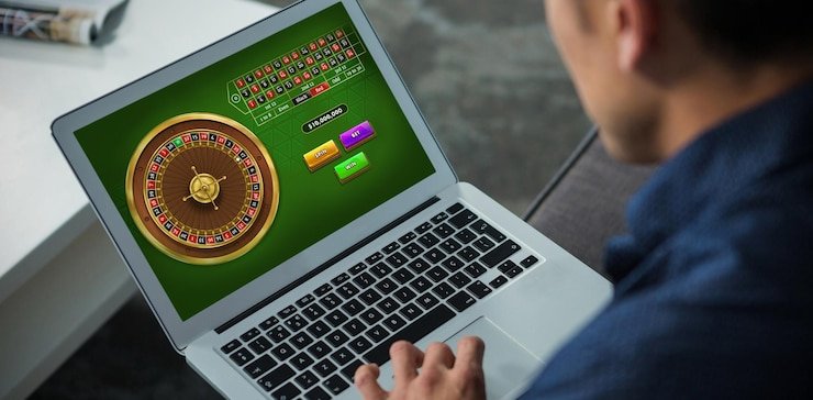 Akses mobile Pohon Keberuntungan untuk pengguna Indonesia